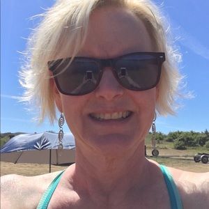 Meet your Posher, Tina siegl na